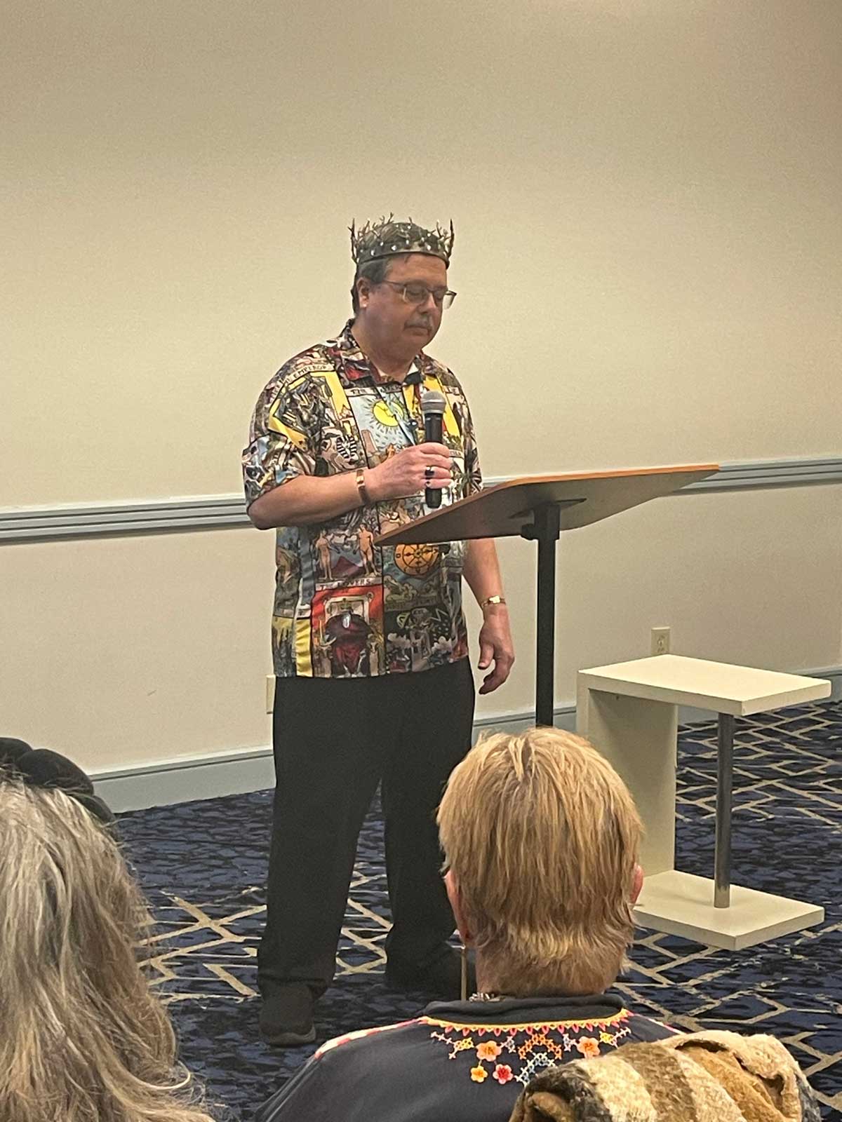 John Sorbo sings at the StaarCon 5 Bardic Circle.