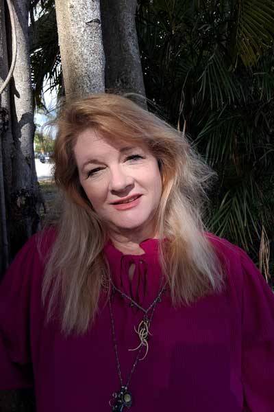 A photograph of StaarCon 6 presenter Teri Rosario.