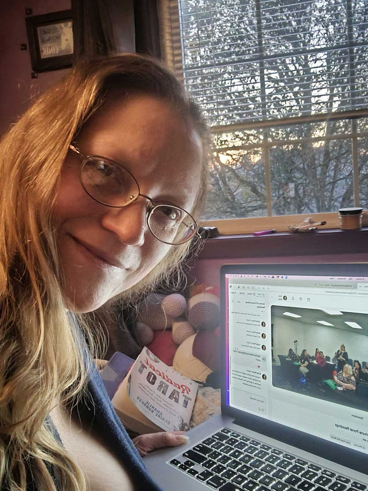 Kate Mura attending StaarCon 5 virtually.